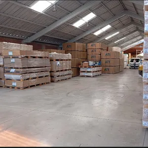 Bodega de CYR Maderas
